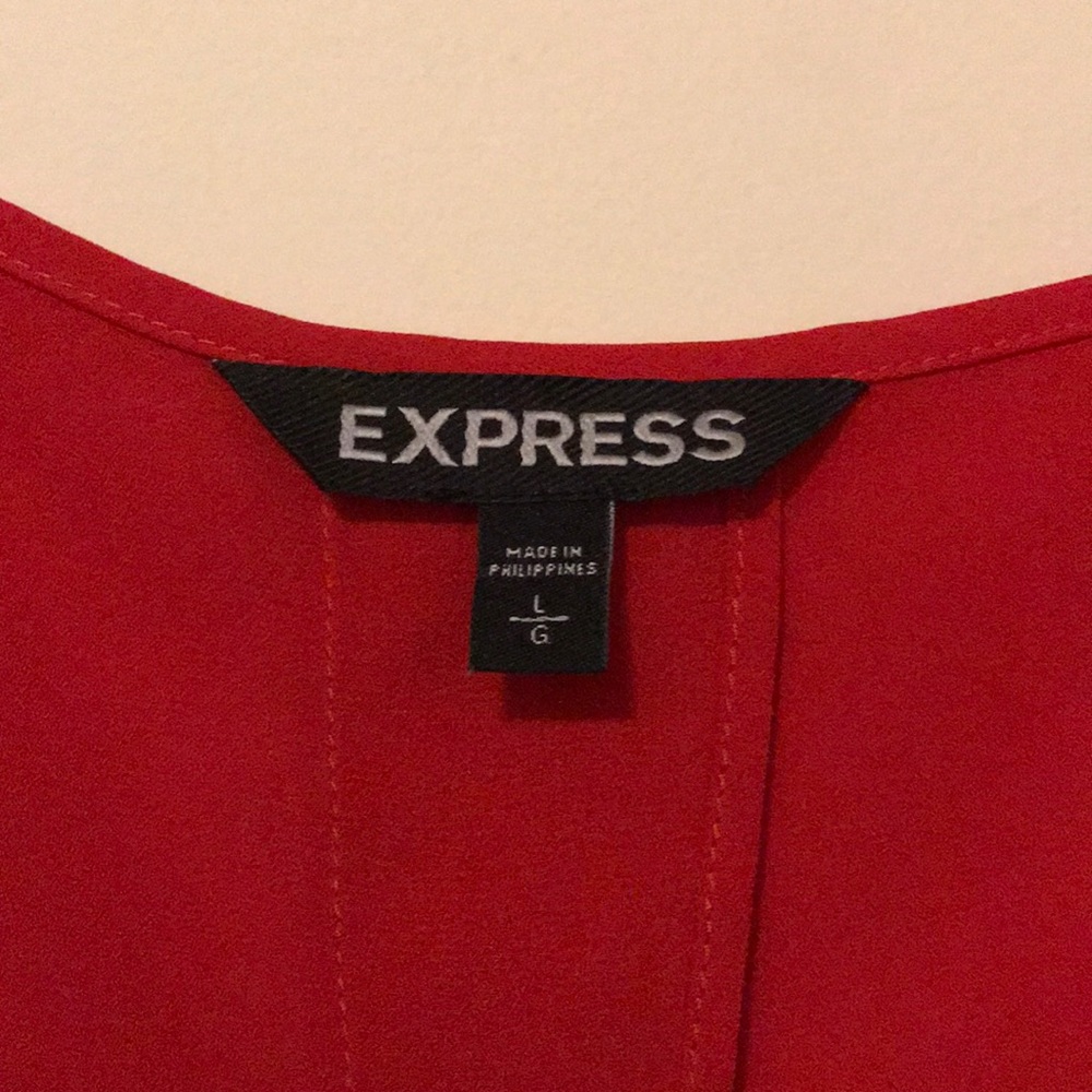 Red Flowy Express Tank - Picture 2 of 3